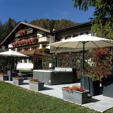 Park Hotel Arnica ファルカーデ エクステリア 写真