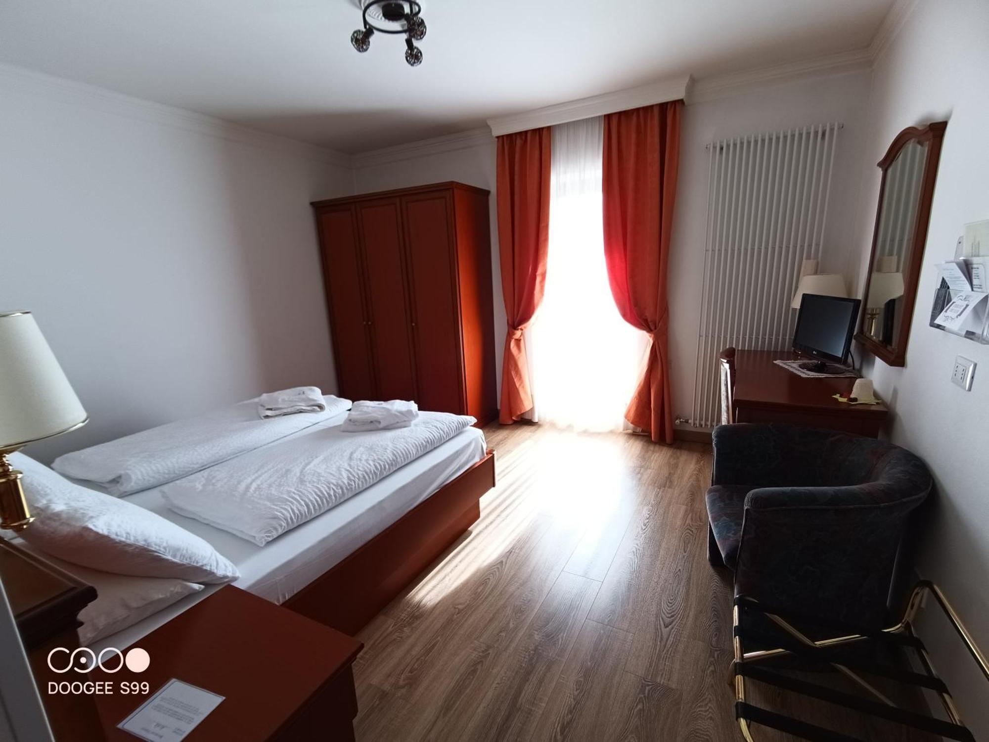Park Hotel Arnica ファルカーデ エクステリア 写真