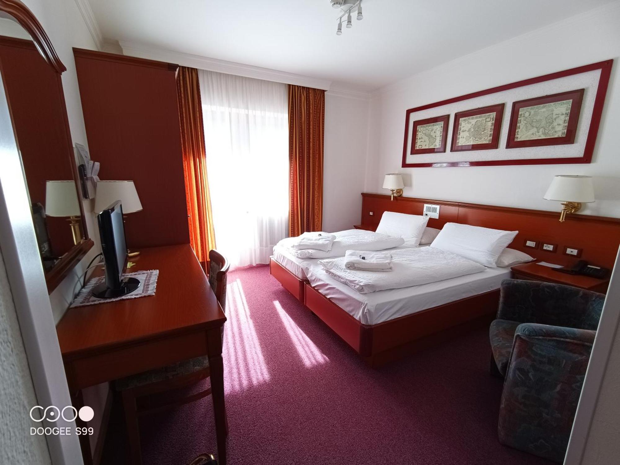 Park Hotel Arnica ファルカーデ エクステリア 写真