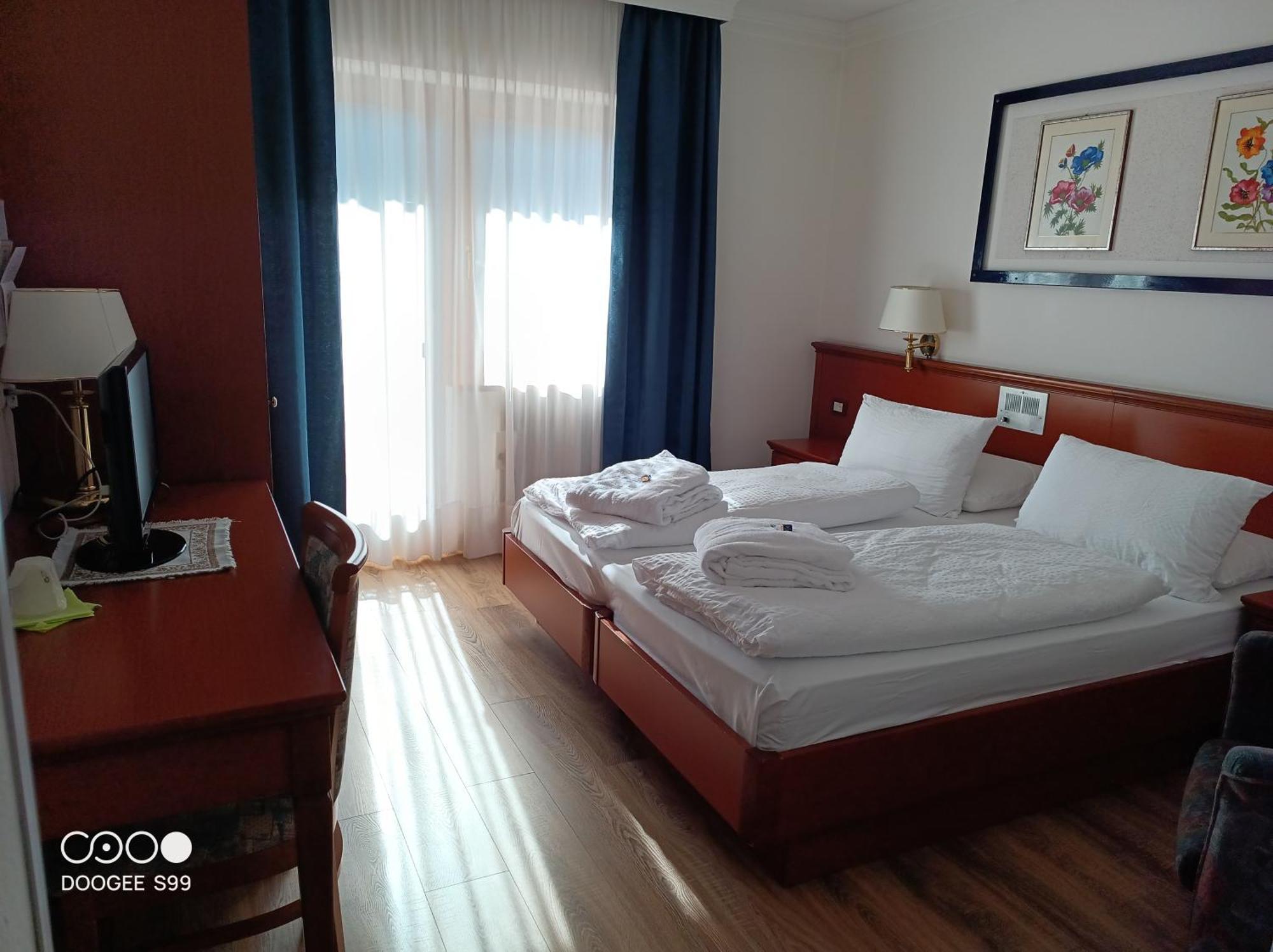 Park Hotel Arnica ファルカーデ エクステリア 写真