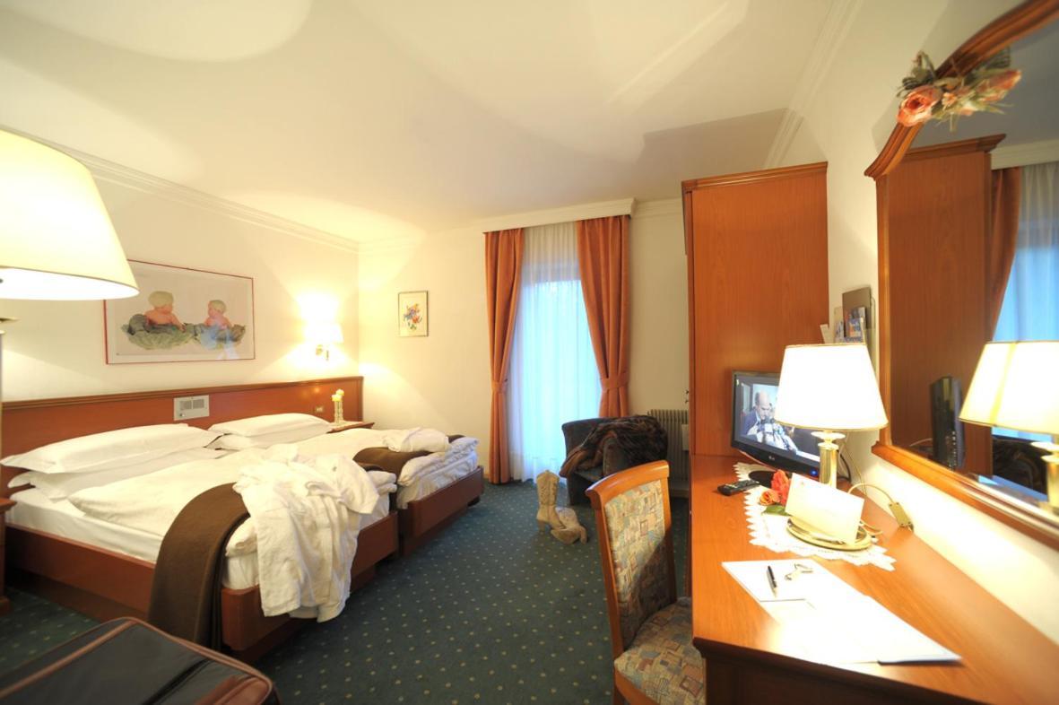Park Hotel Arnica ファルカーデ エクステリア 写真