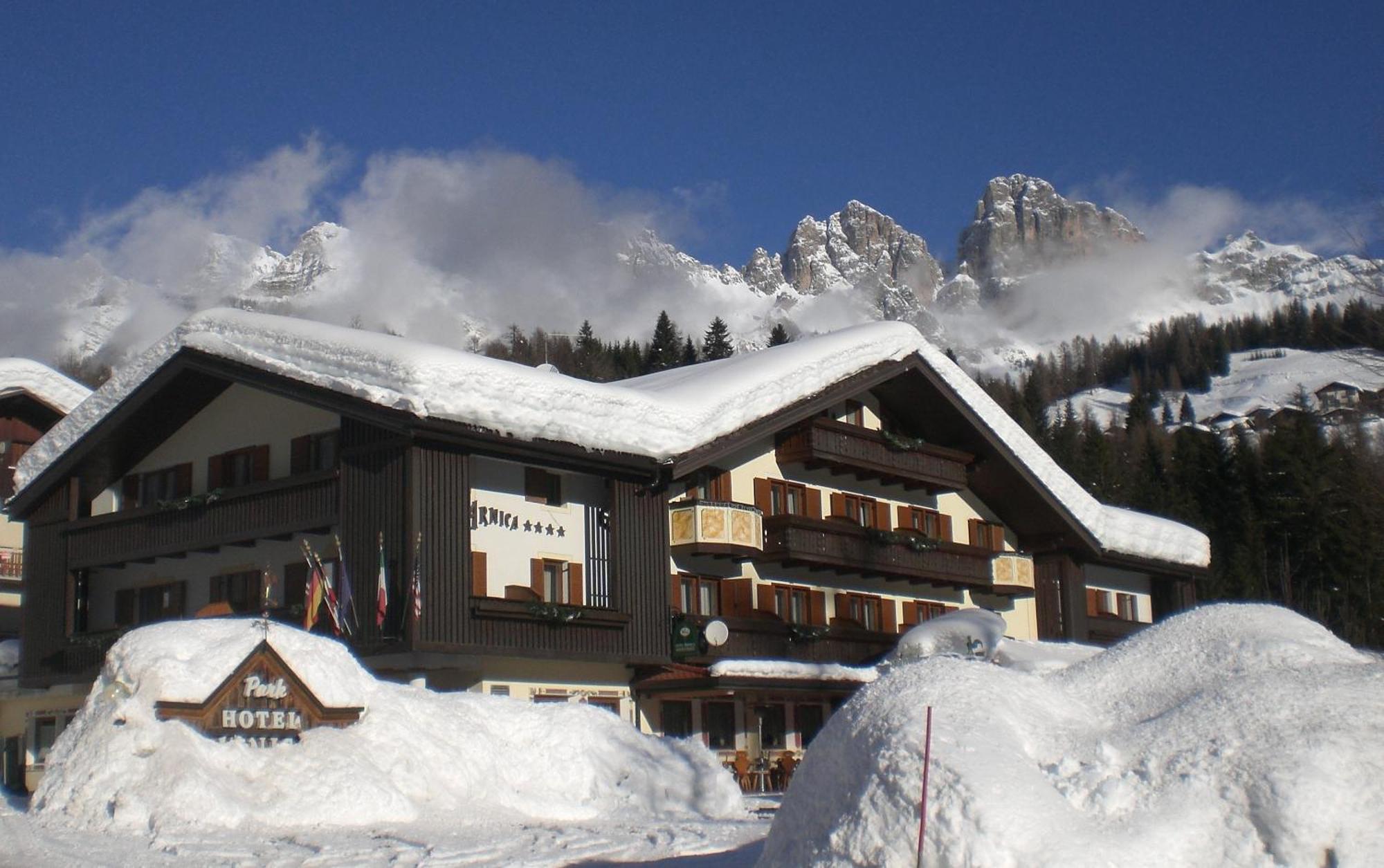Park Hotel Arnica ファルカーデ エクステリア 写真
